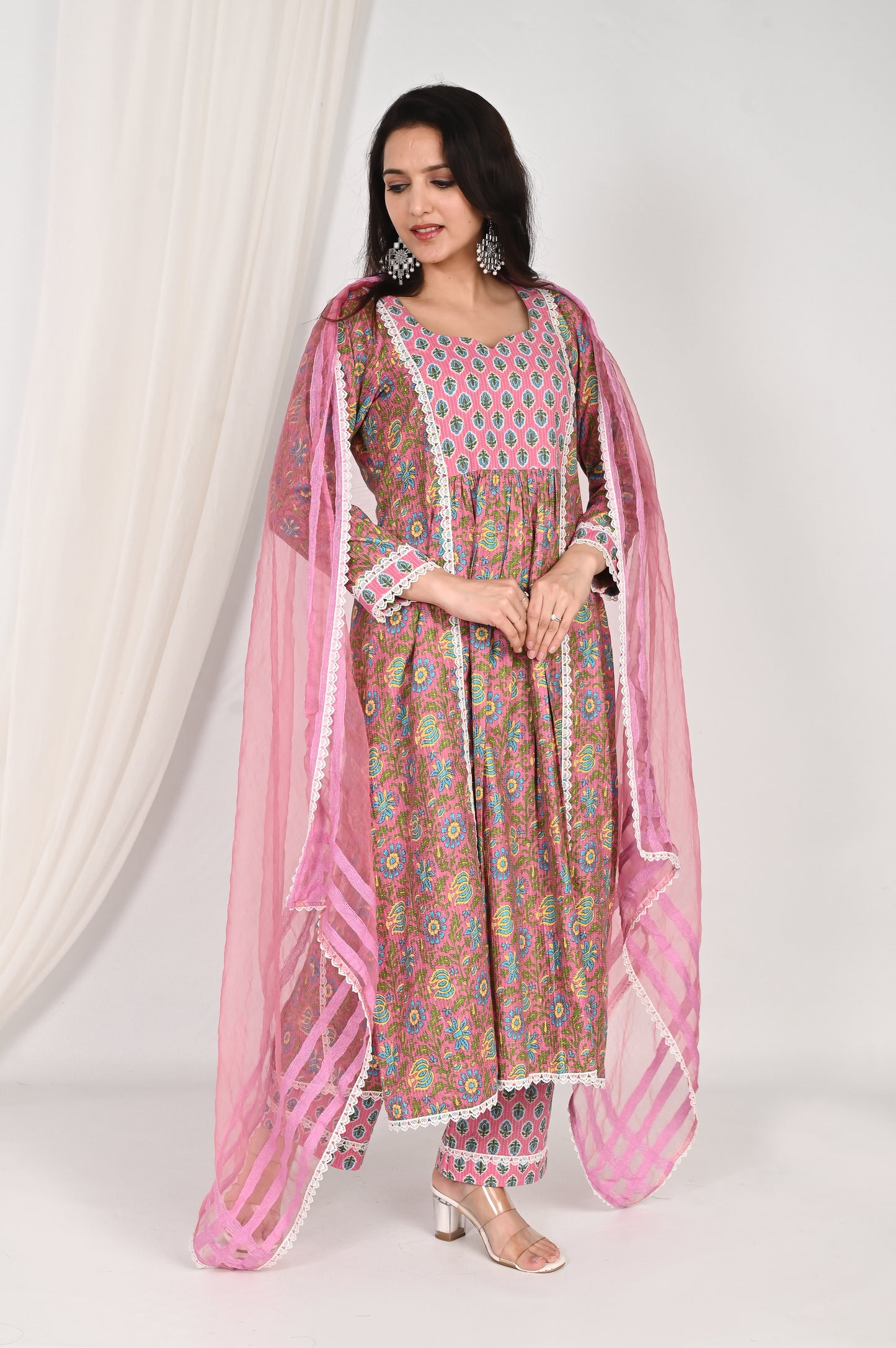 Bhuvi katha suit set