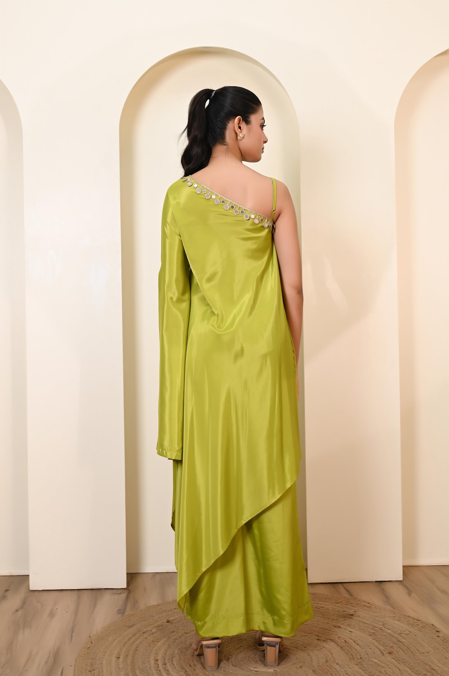 Omya one shoulder kaftan set