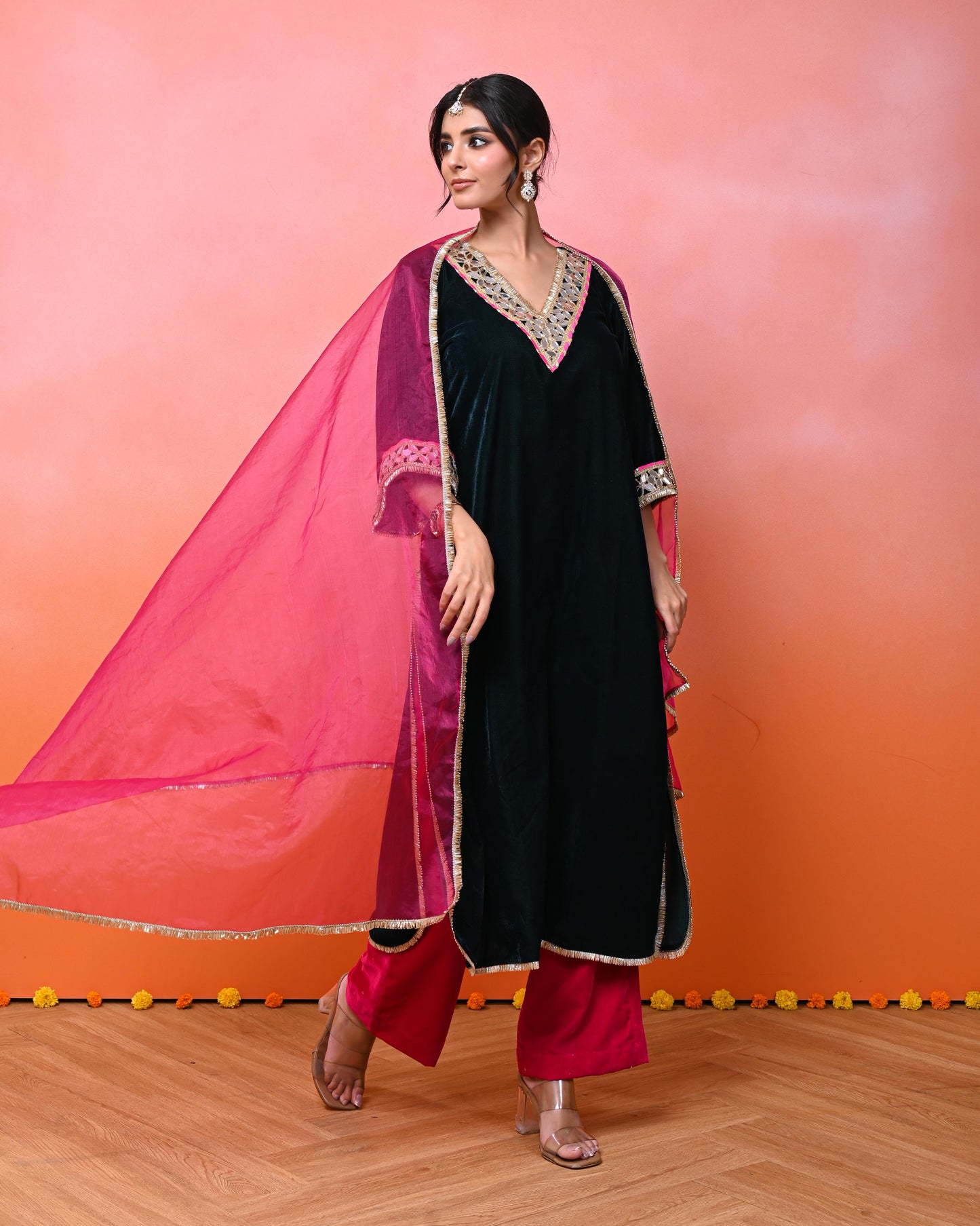 Israt Aaina Green Velvet Kurta Set