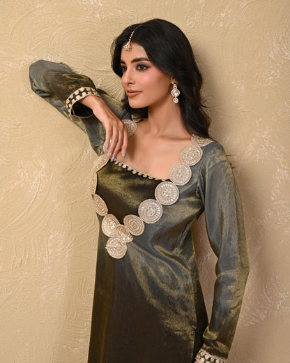 Pranshi Cosmo Ombre Kurta Set