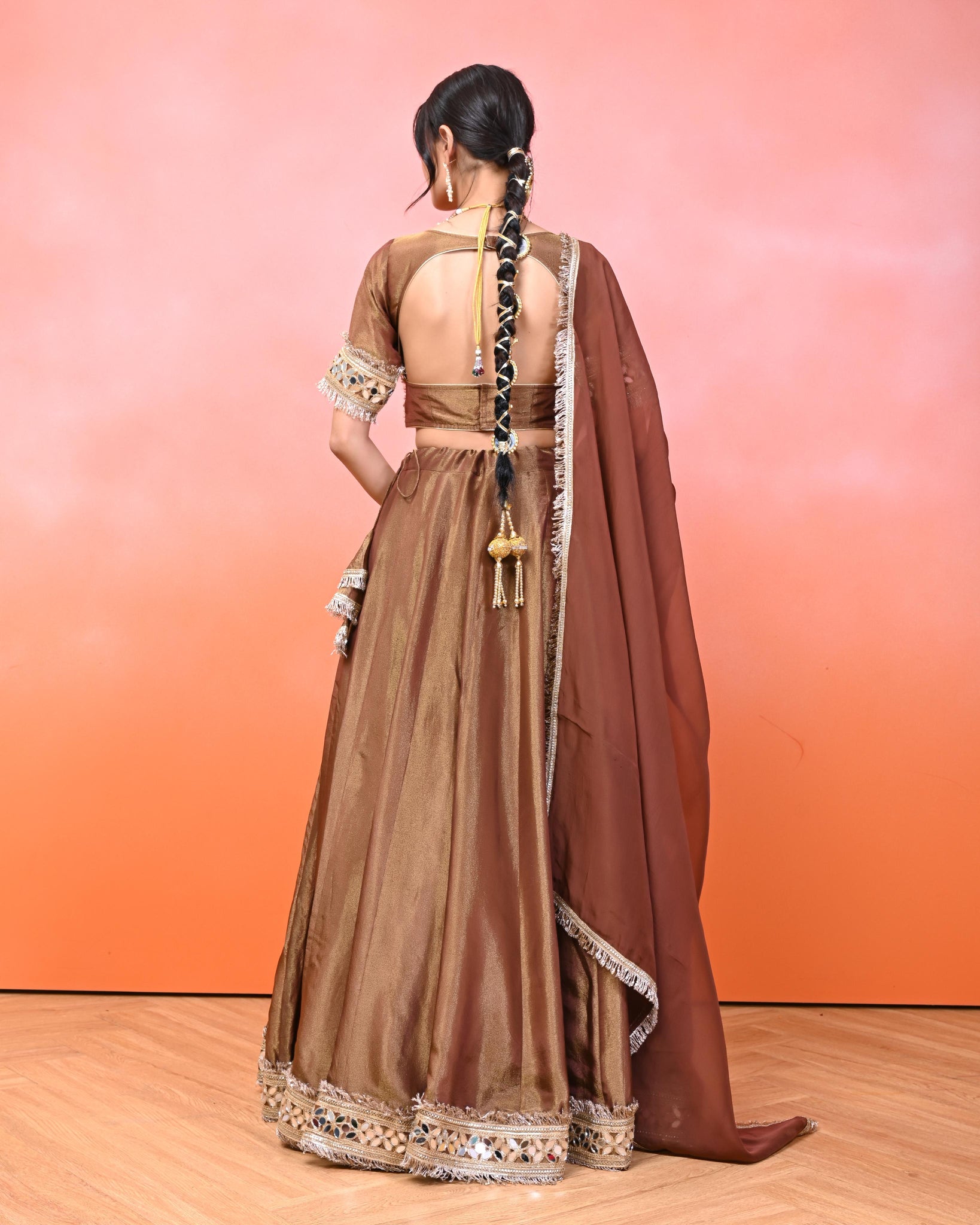 Anahita Cosmo Aaina Lehanga Set