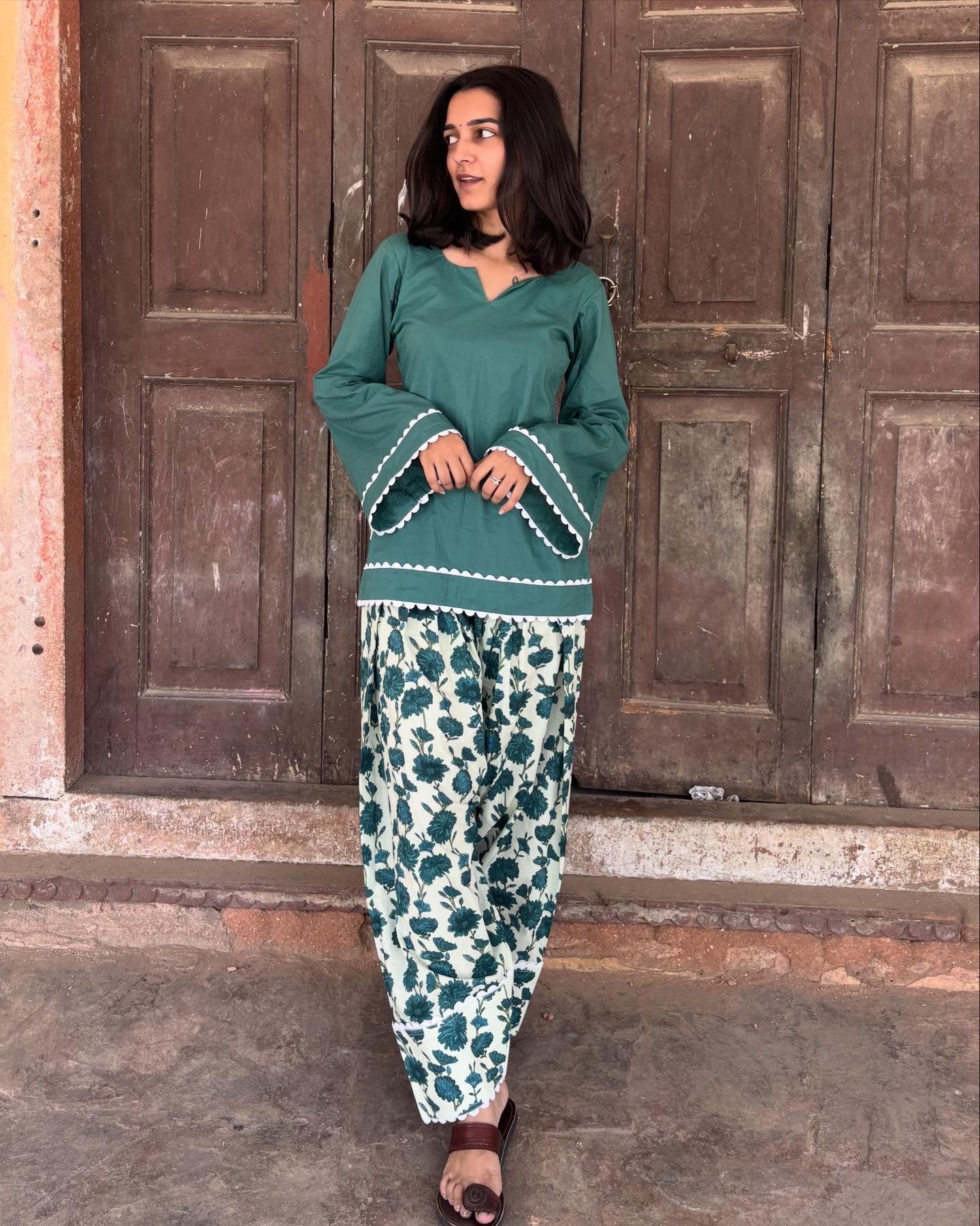 Sehar farshi salwar set