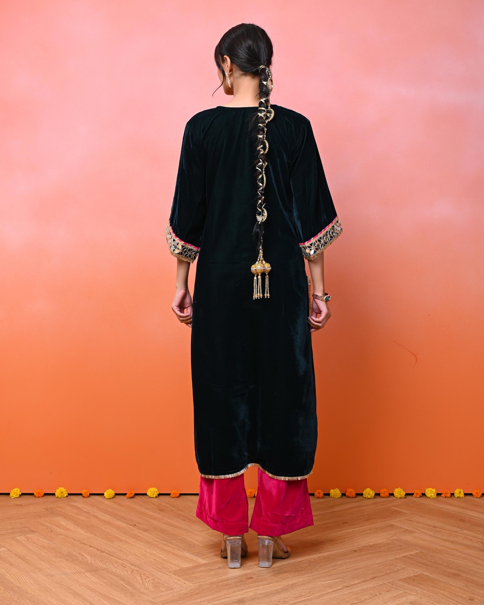 Israt Aaina Green Velvet Kurta Set