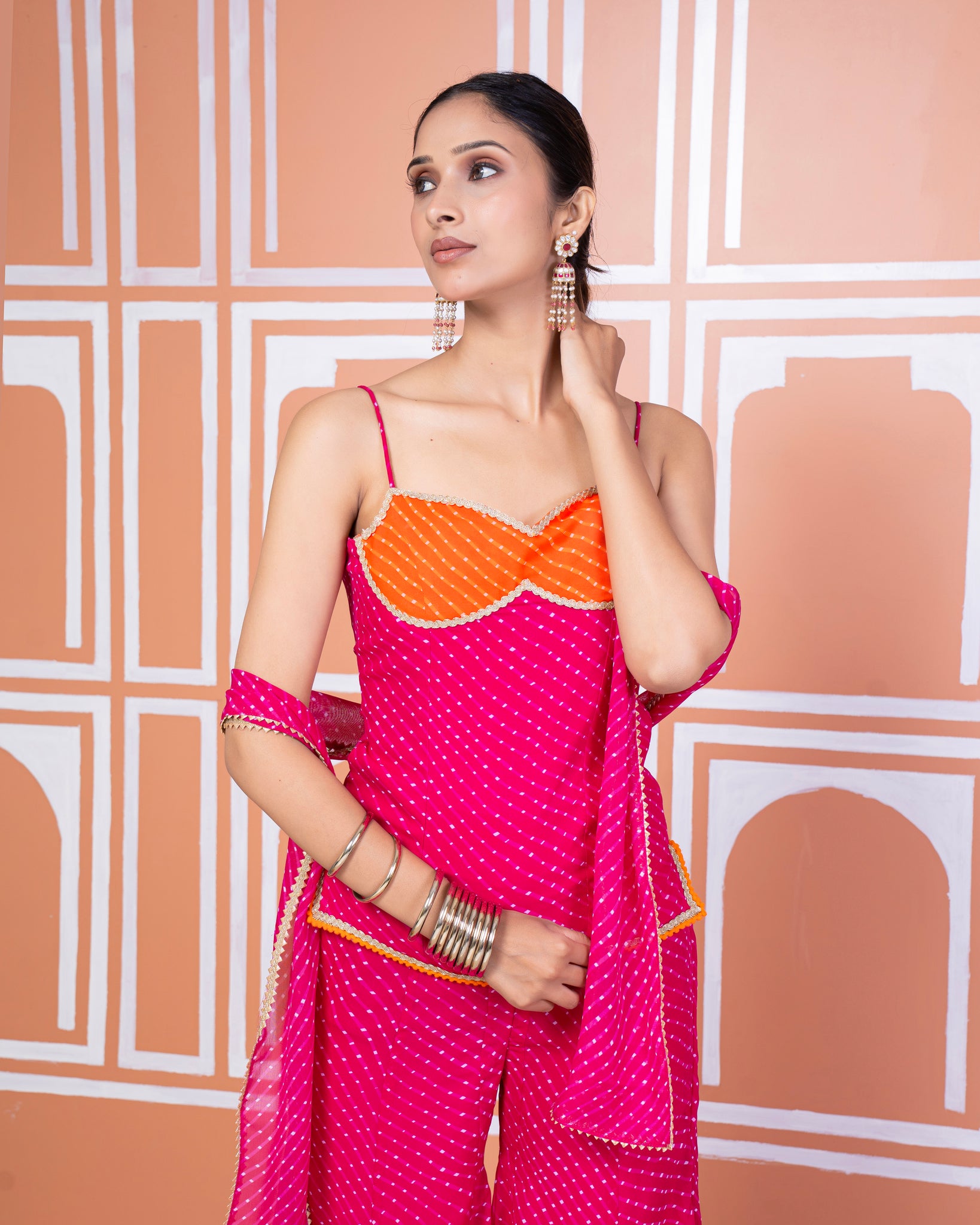 Sunaina lehariya sharara set