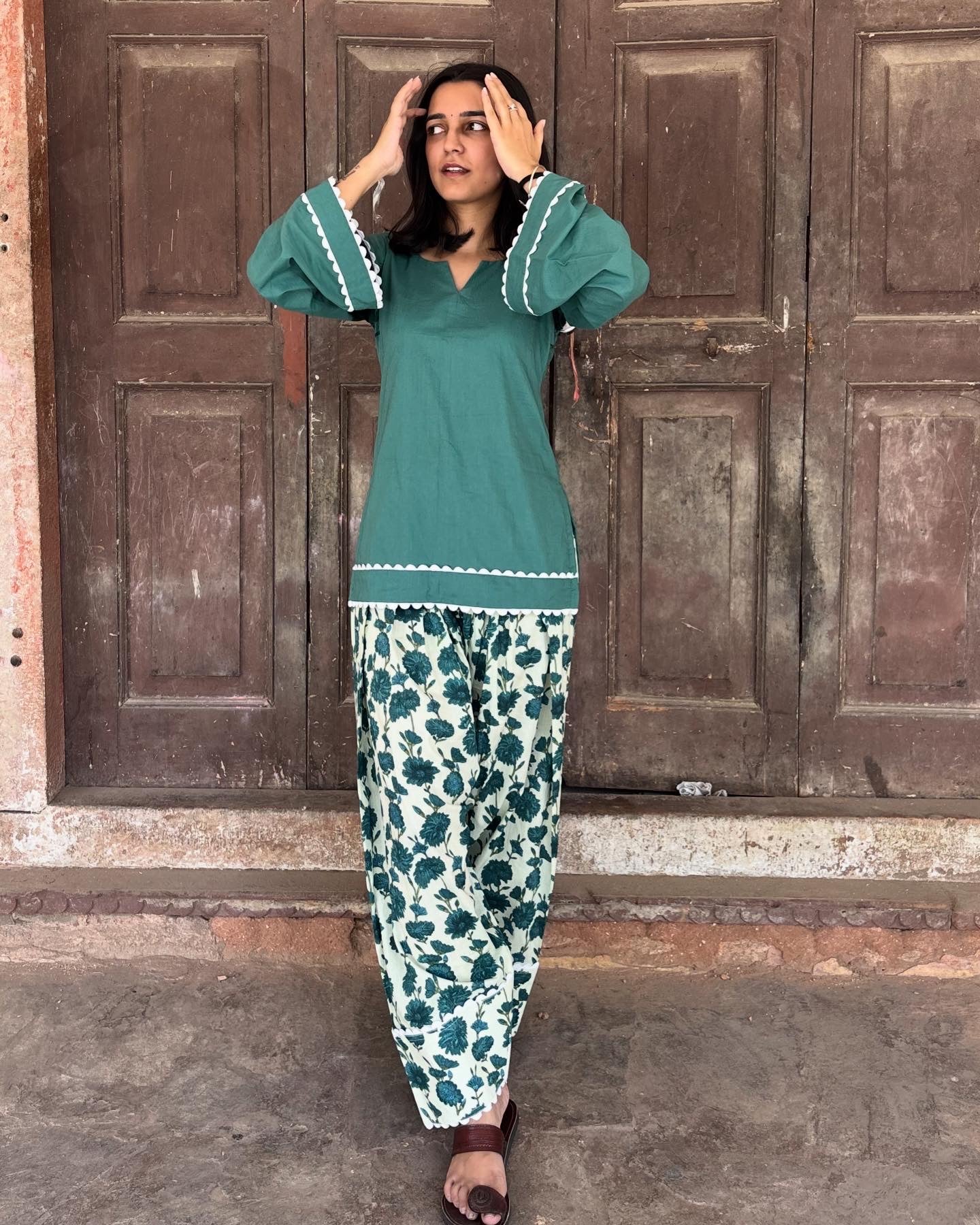 Sehar farshi salwar set