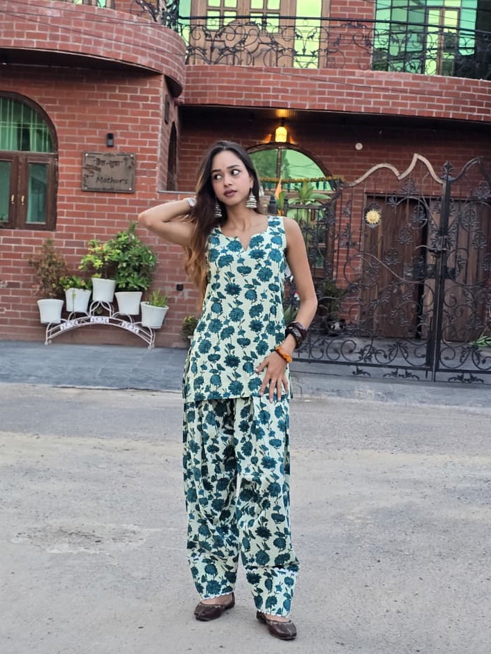 Sudha Farshi Salwar Set