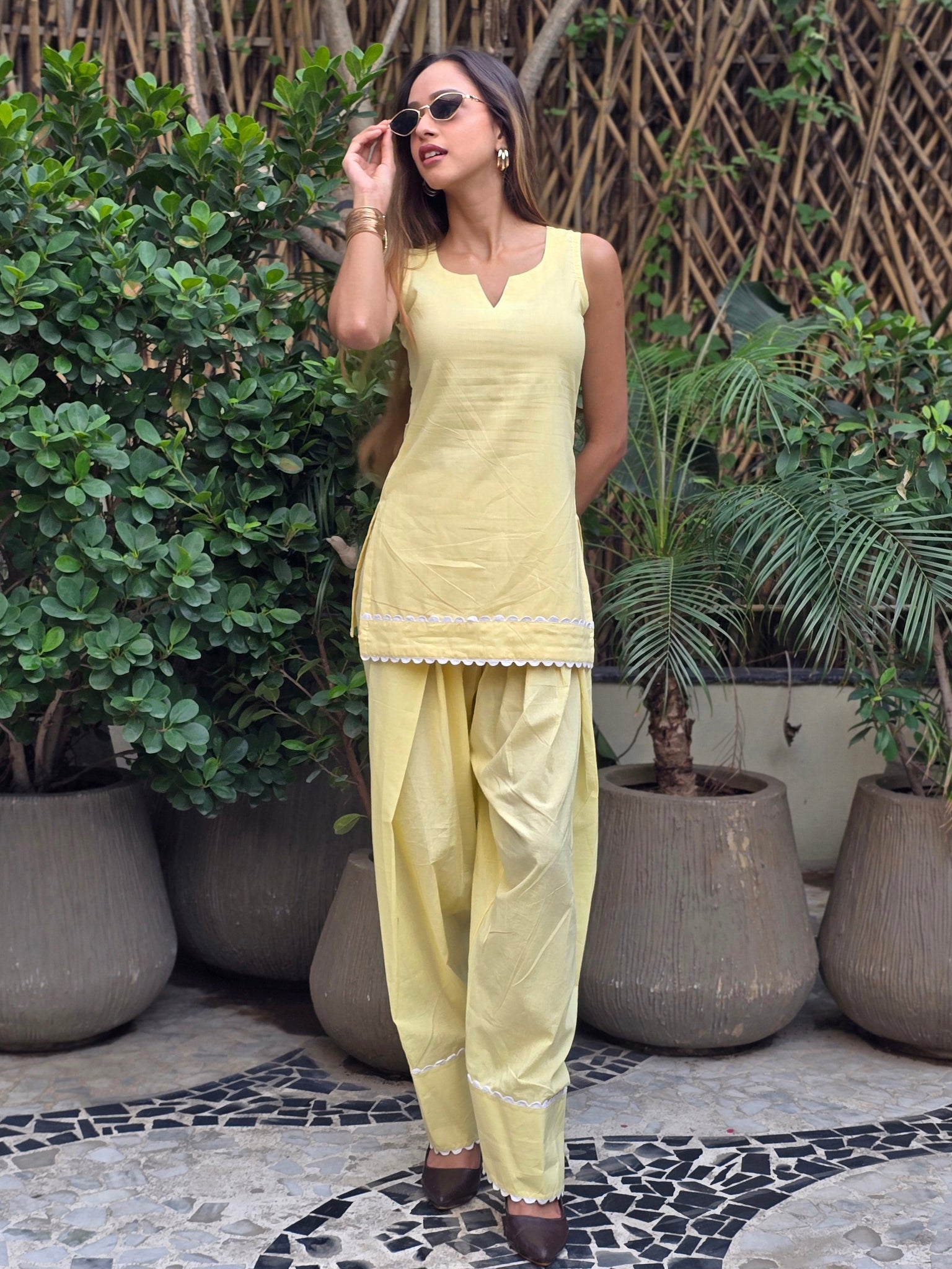 Geet kurta with farshi salwar set