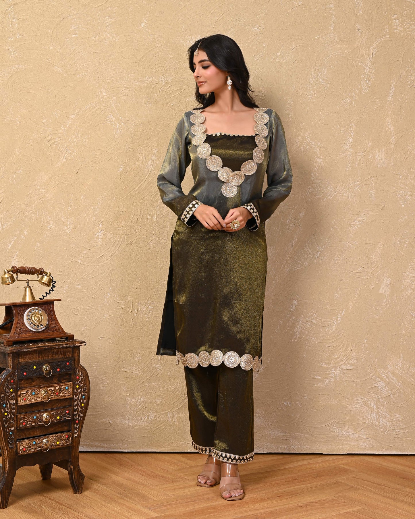 Pranshi Cosmo Ombre Kurta Set