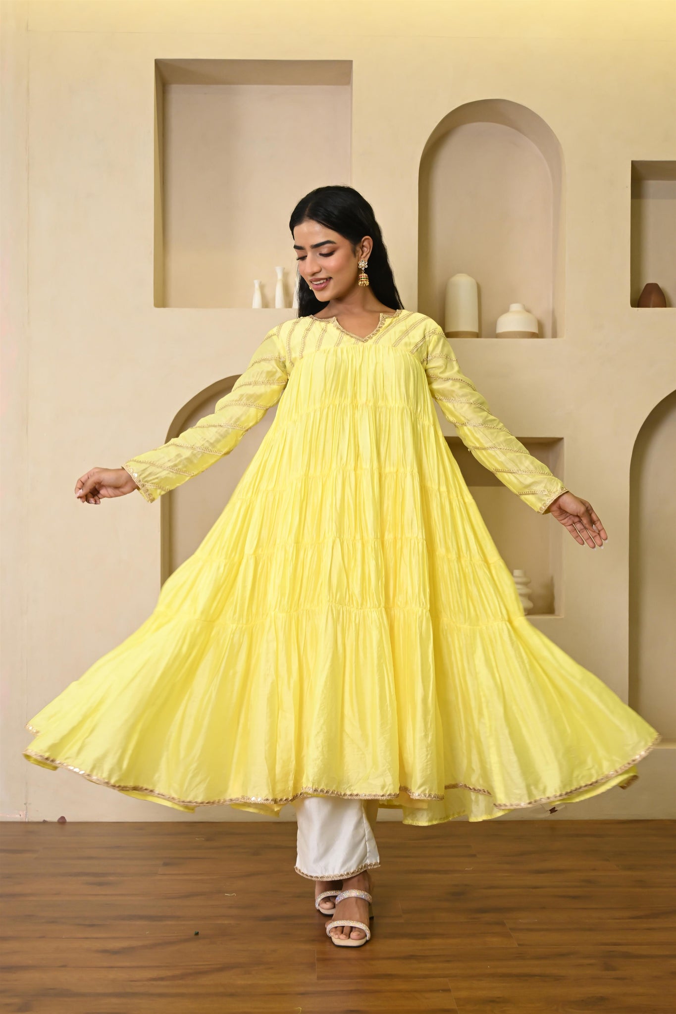 Bahni chanderi suit set
