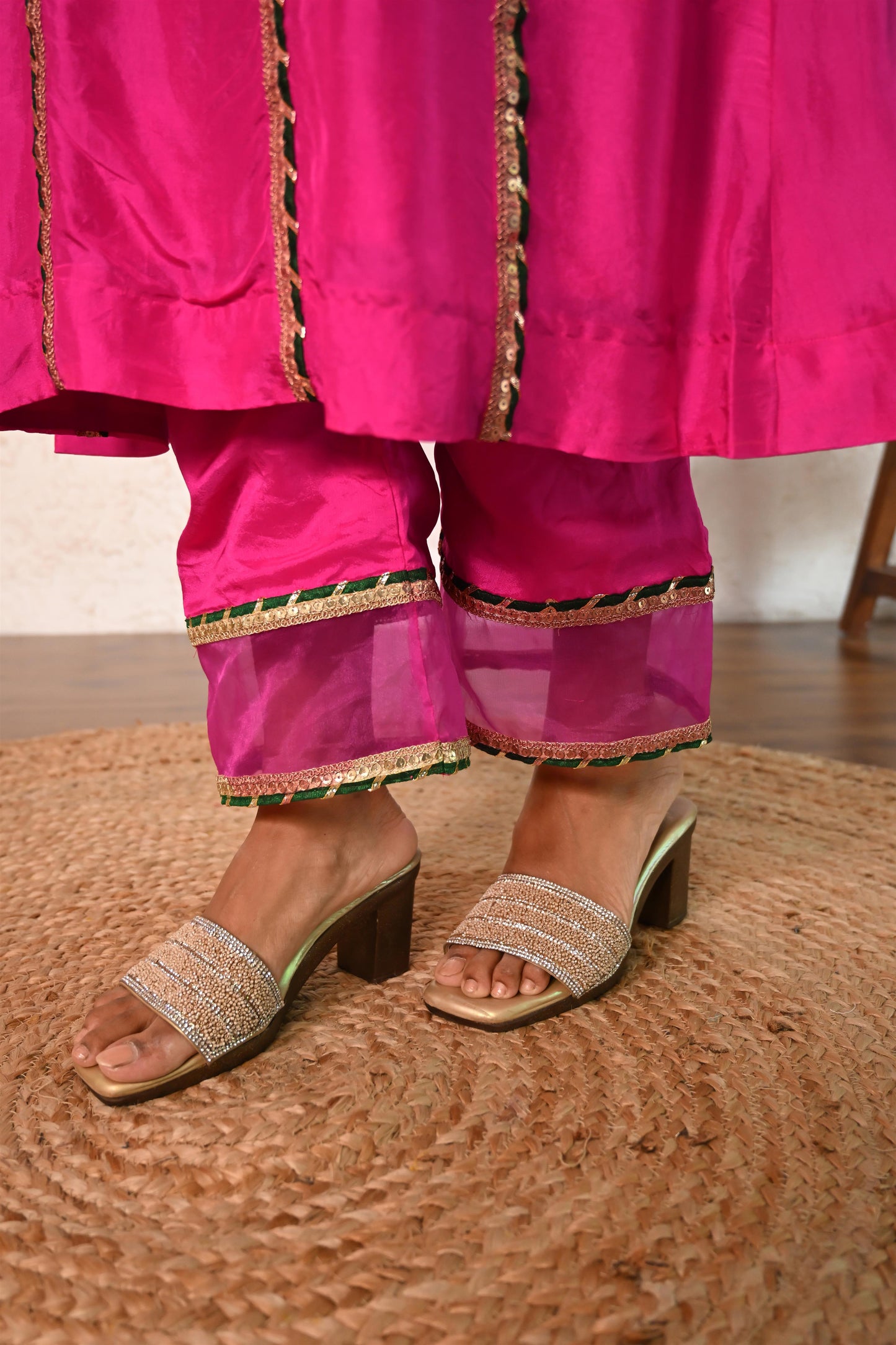 Gunita silk suit set