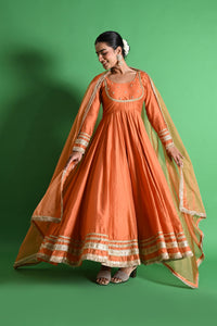 Parnika chanderi set