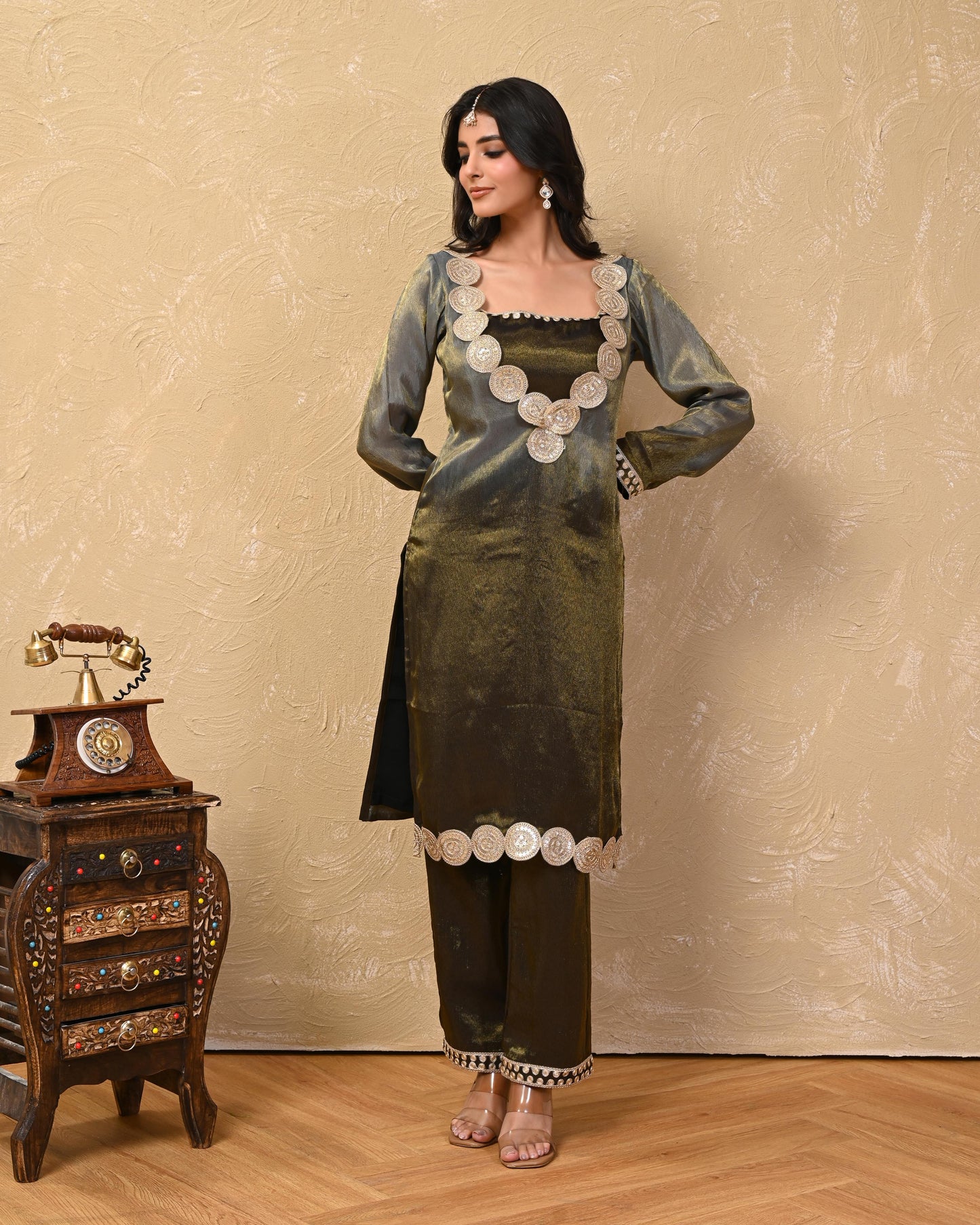 Pranshi Cosmo Ombre Kurta Set