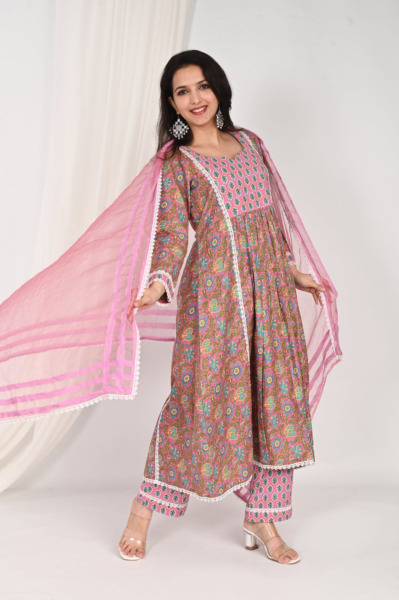 Bhuvi katha suit set