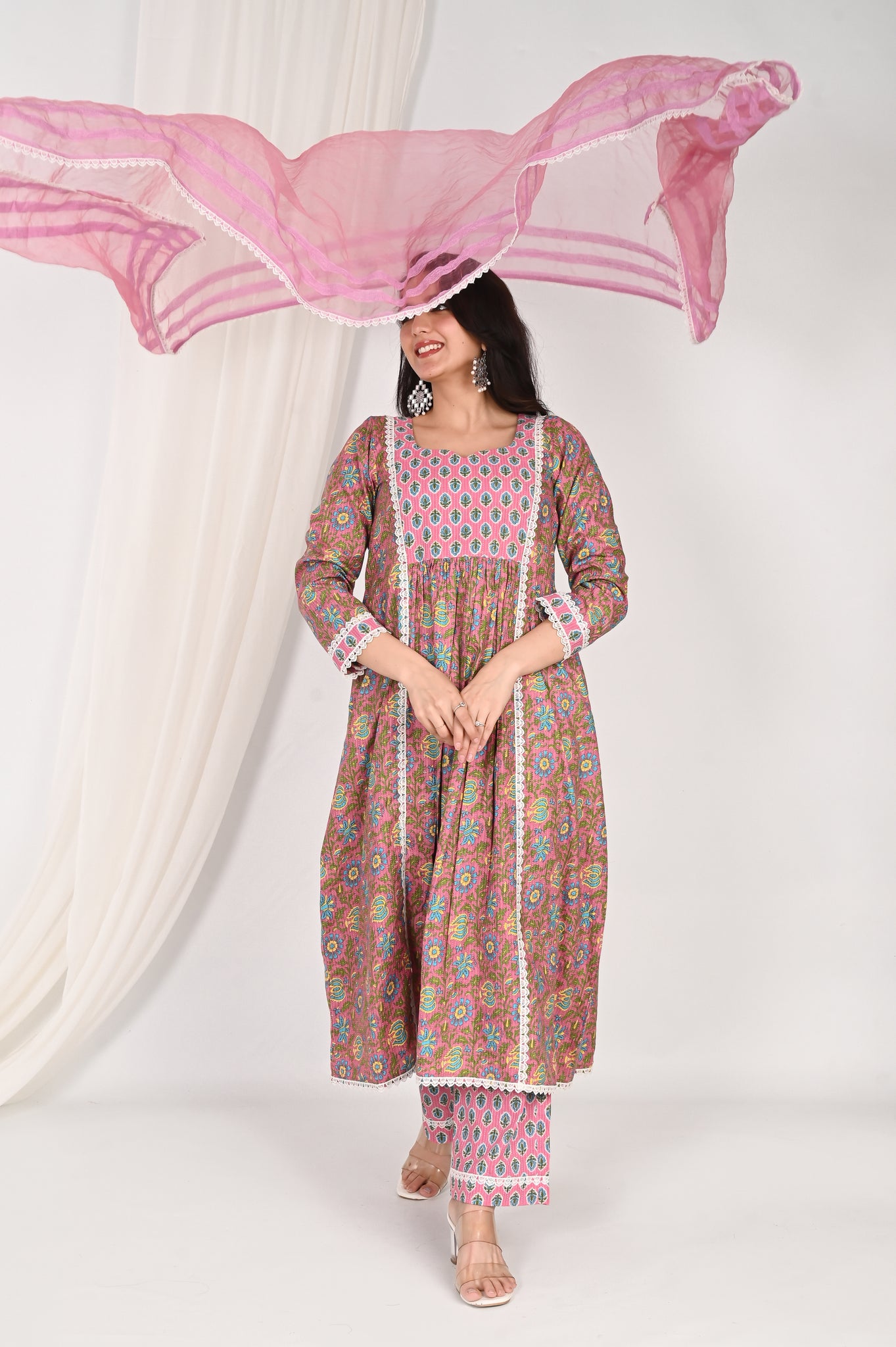 Bhuvi katha suit set