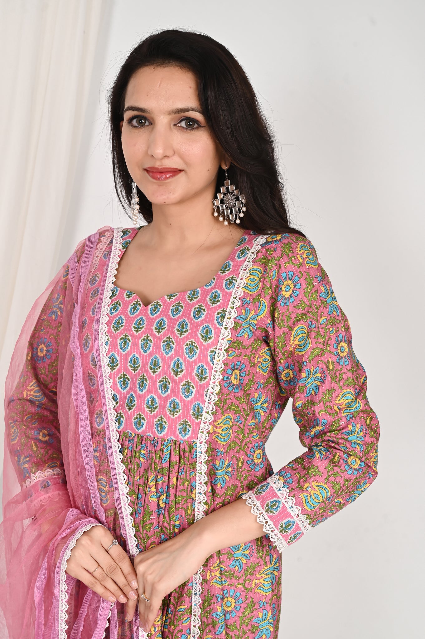 Bhuvi katha suit set