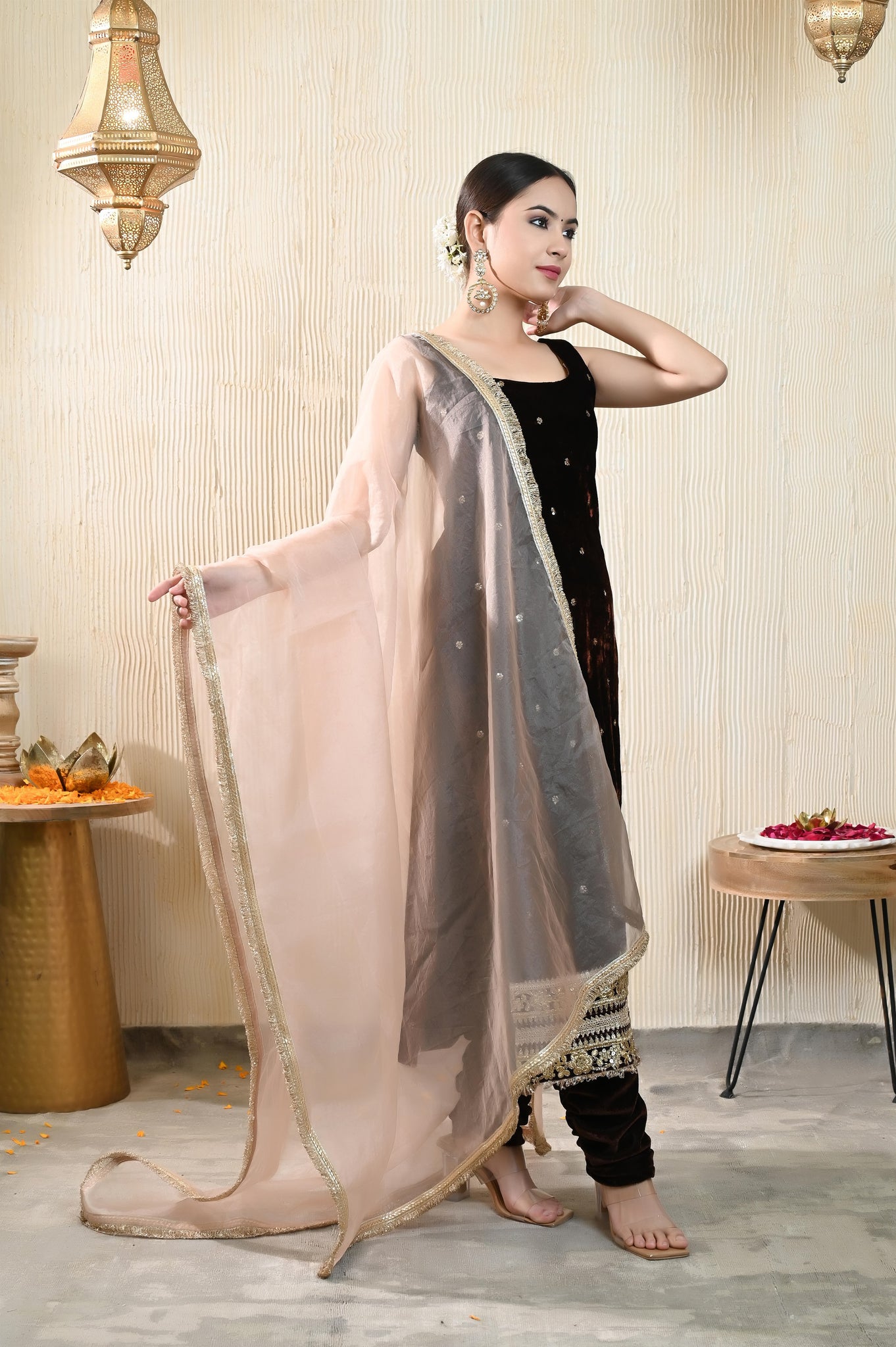 Aashvi velvet kurta set