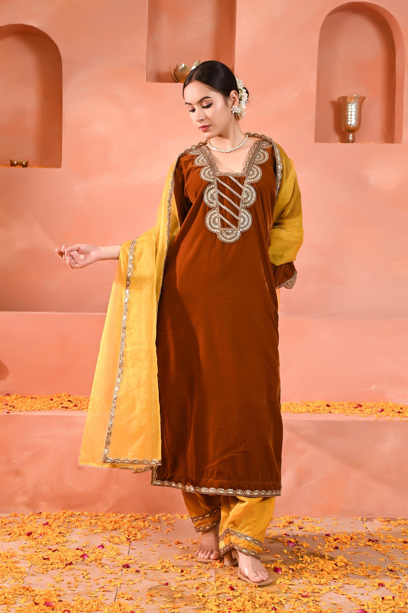 Lekha velvet kurta set