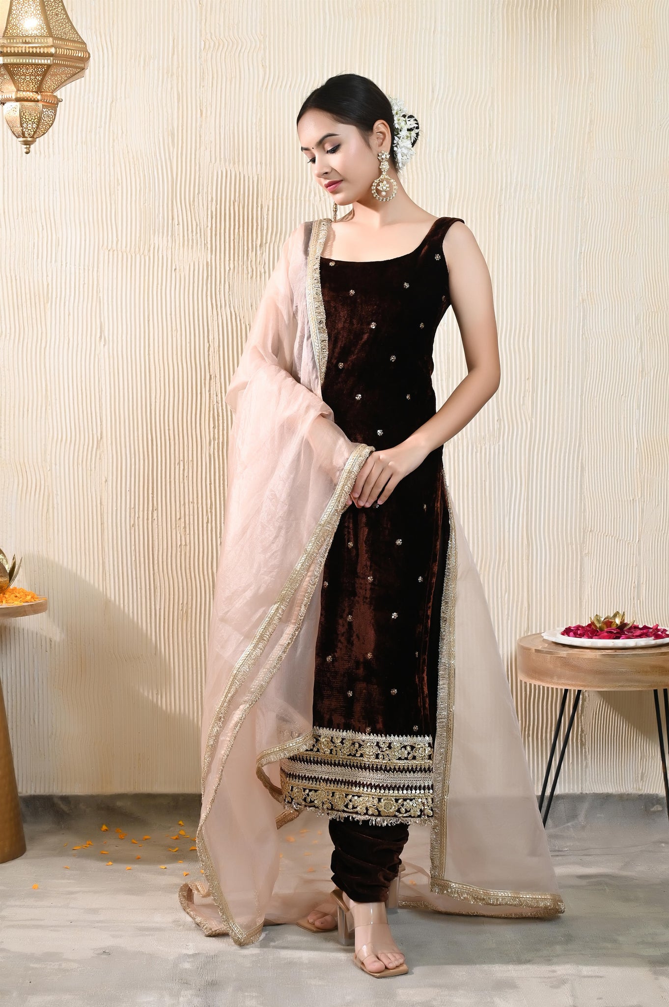 Aashvi velvet kurta set