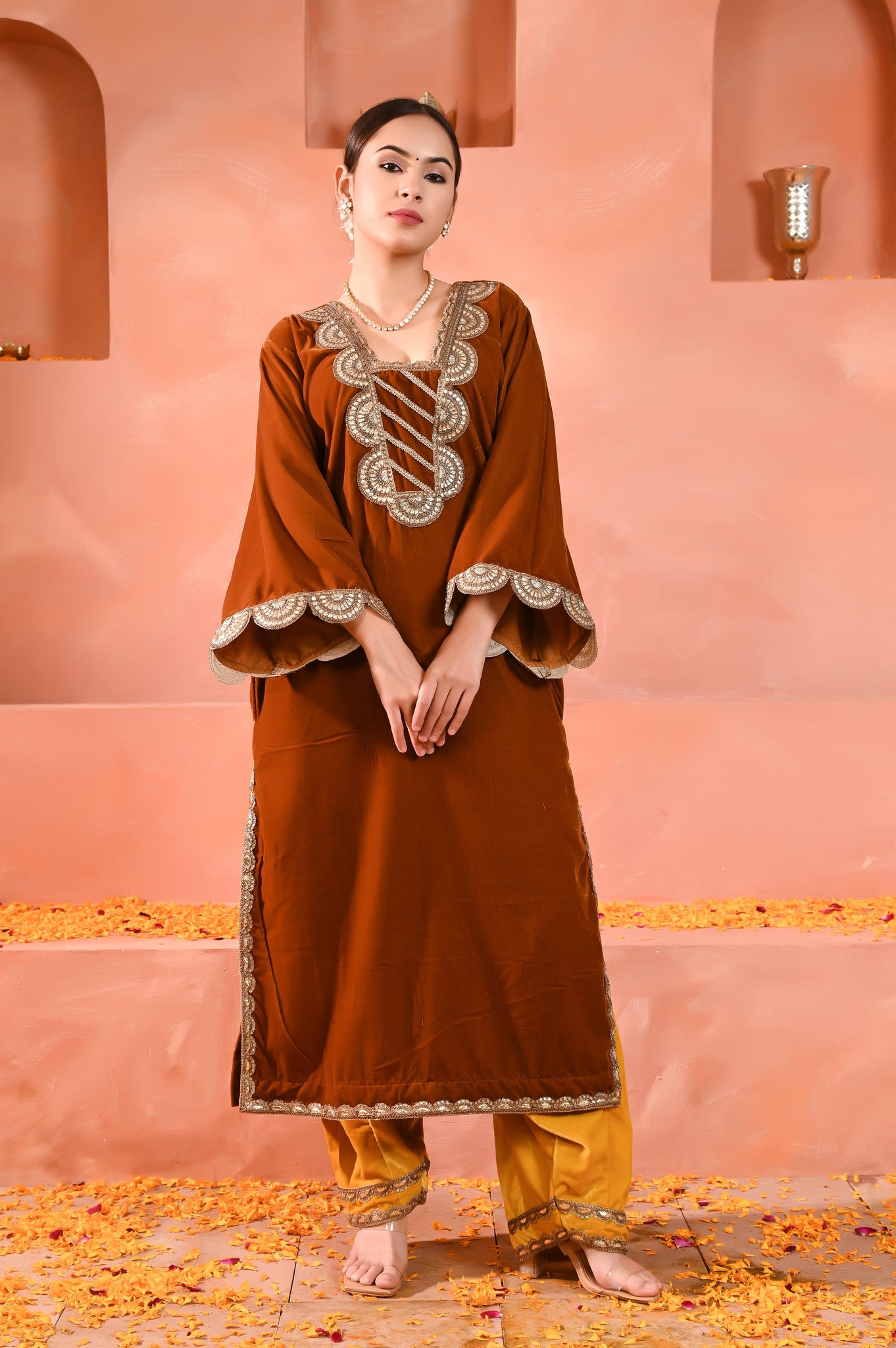 Lekha velvet kurta set
