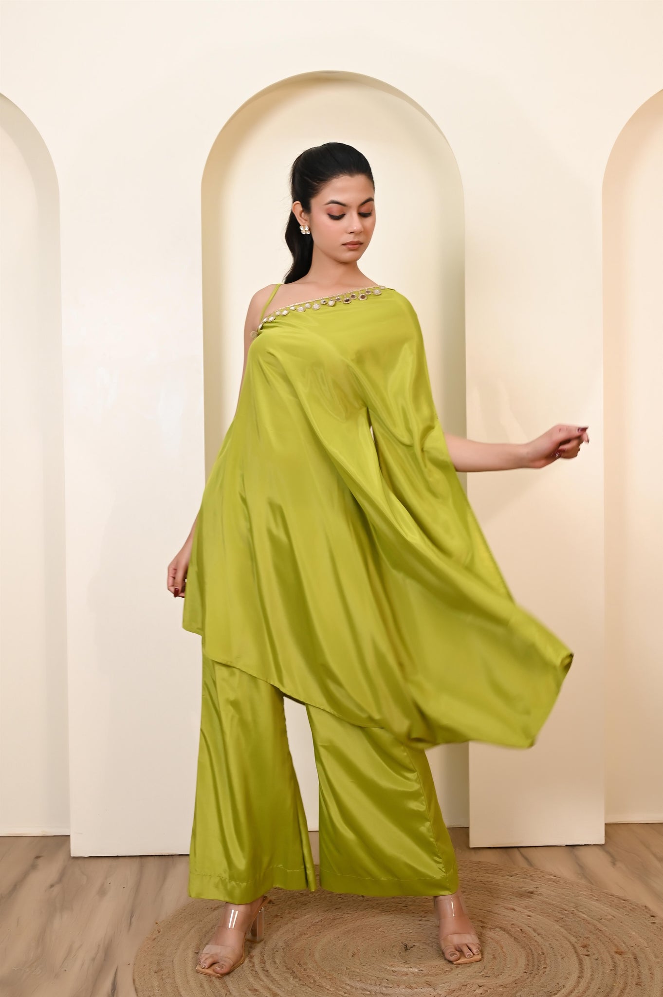 Omya one shoulder kaftan set